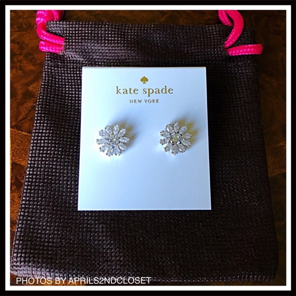 ❌SOLD❌KATE SPADE CRYSTAL BOUQUET EARRINGS - Picture 6 of 8